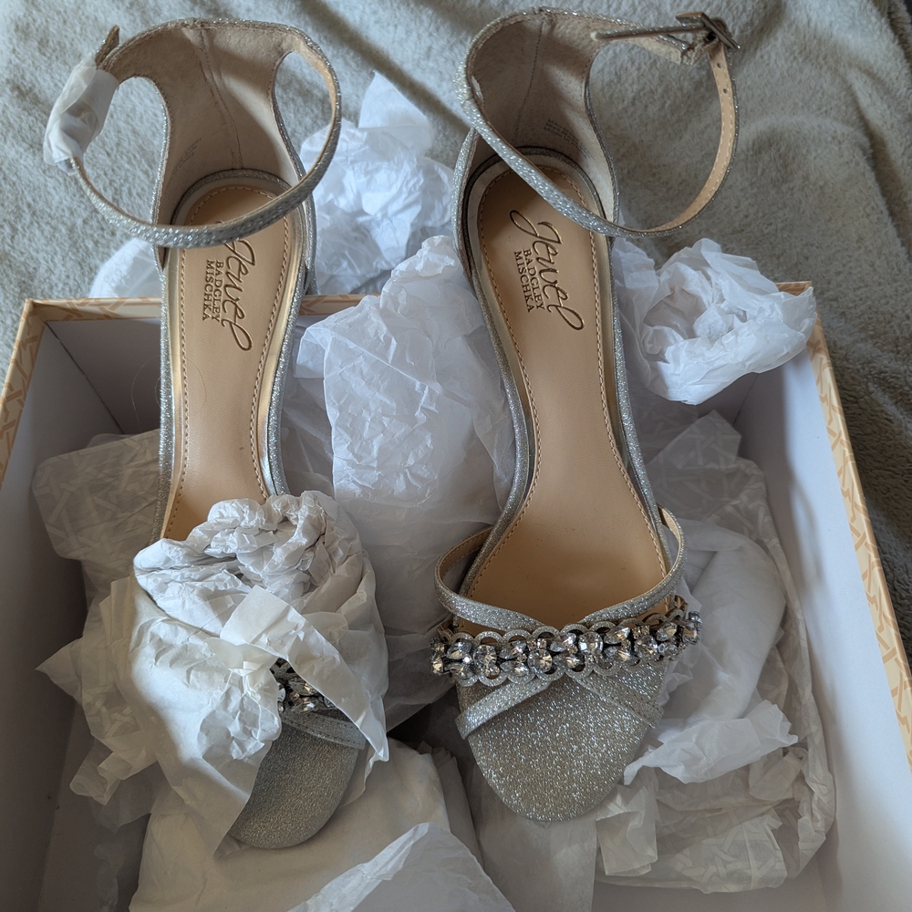Badgley Mischka Giona Sandals